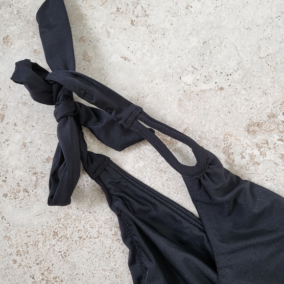 Volcom Bikini Bottoms - Picture 2 of 6